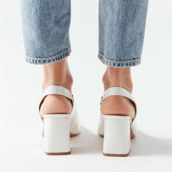 UO Rachel Strappy Heel - Picture 3 of 3